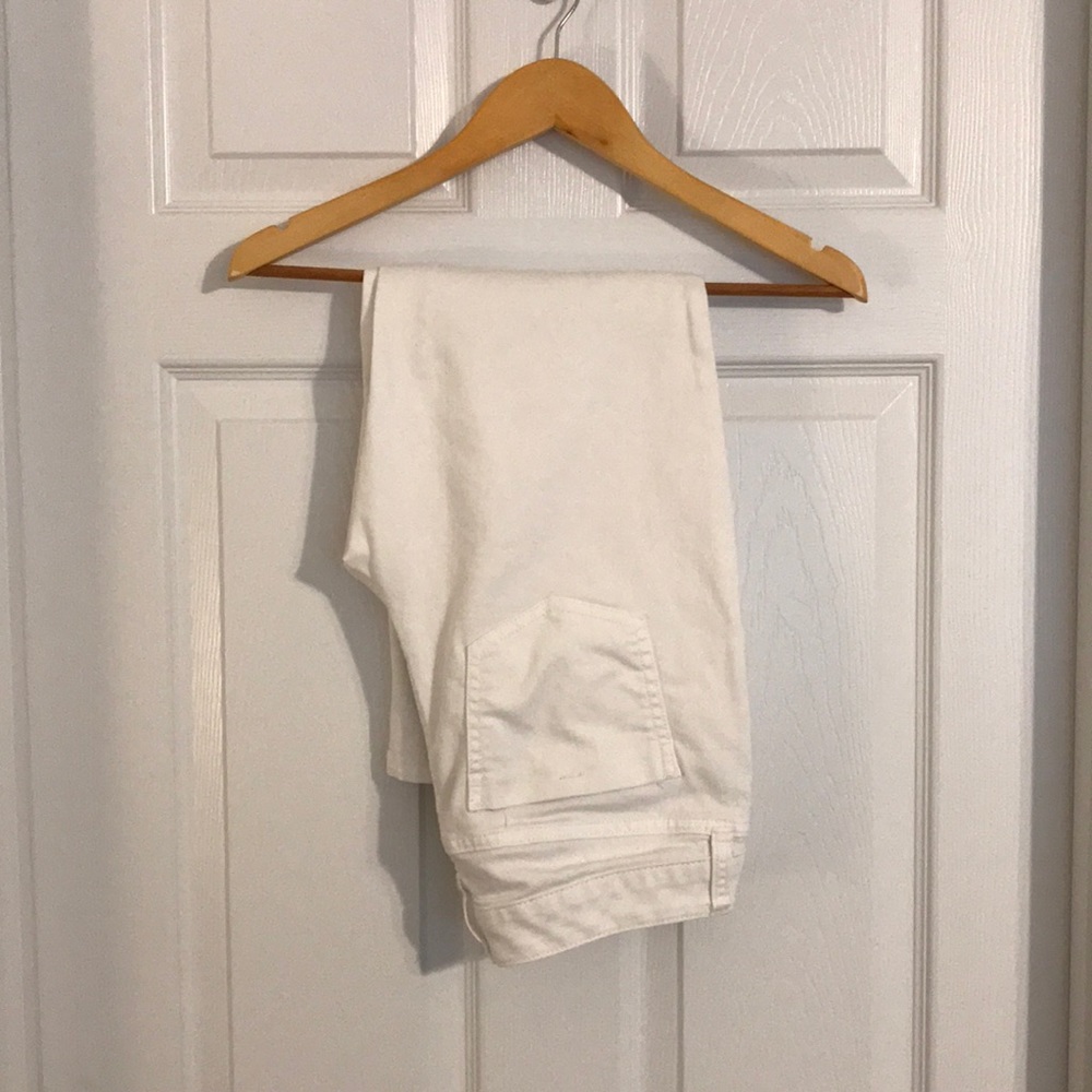 The Limited White Crop 312 Denim Pant